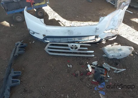 2012 Toyota Highlander Se V6 из США, поврежденный, VIN 5TDBK3EHXCS156079